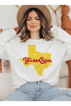 Load image into Gallery viewer, TEXAS CHICA GRAPHIC PLUS SIZE SWEATSHIRT
