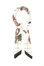 Load image into Gallery viewer, Scarf Alaia
