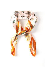 Load image into Gallery viewer, Scarf Delaney
