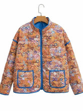 Load image into Gallery viewer, Floral Jacket
