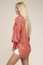 Load image into Gallery viewer, Pleated button down shirt
